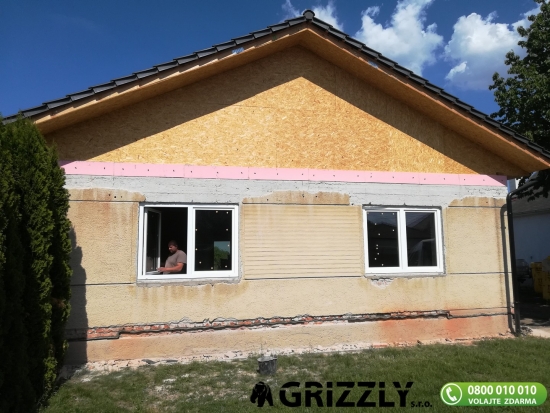 Rodinn&yacute; dom Pust&eacute; &Uacute;ľany