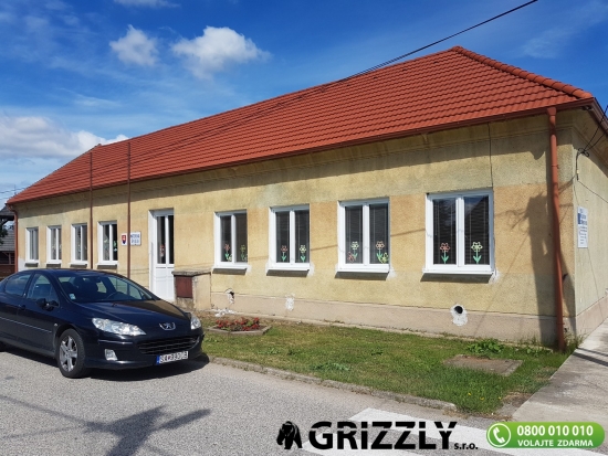 Matersk&aacute; &scaron;k&ocirc;lka v Malej Mači